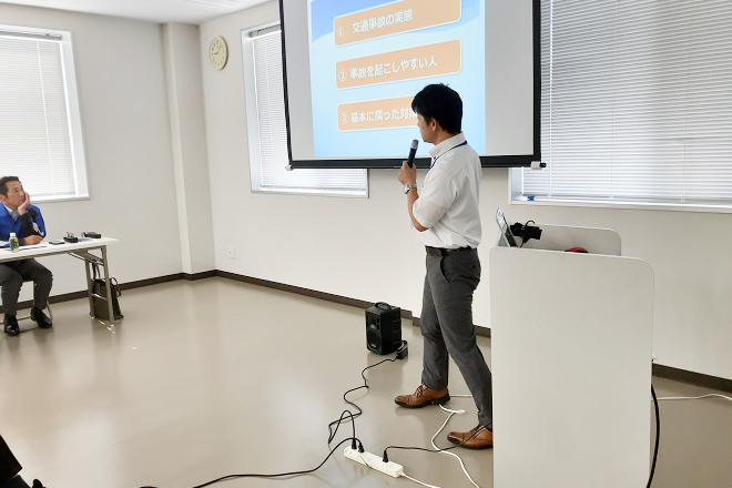 勉強会の写真