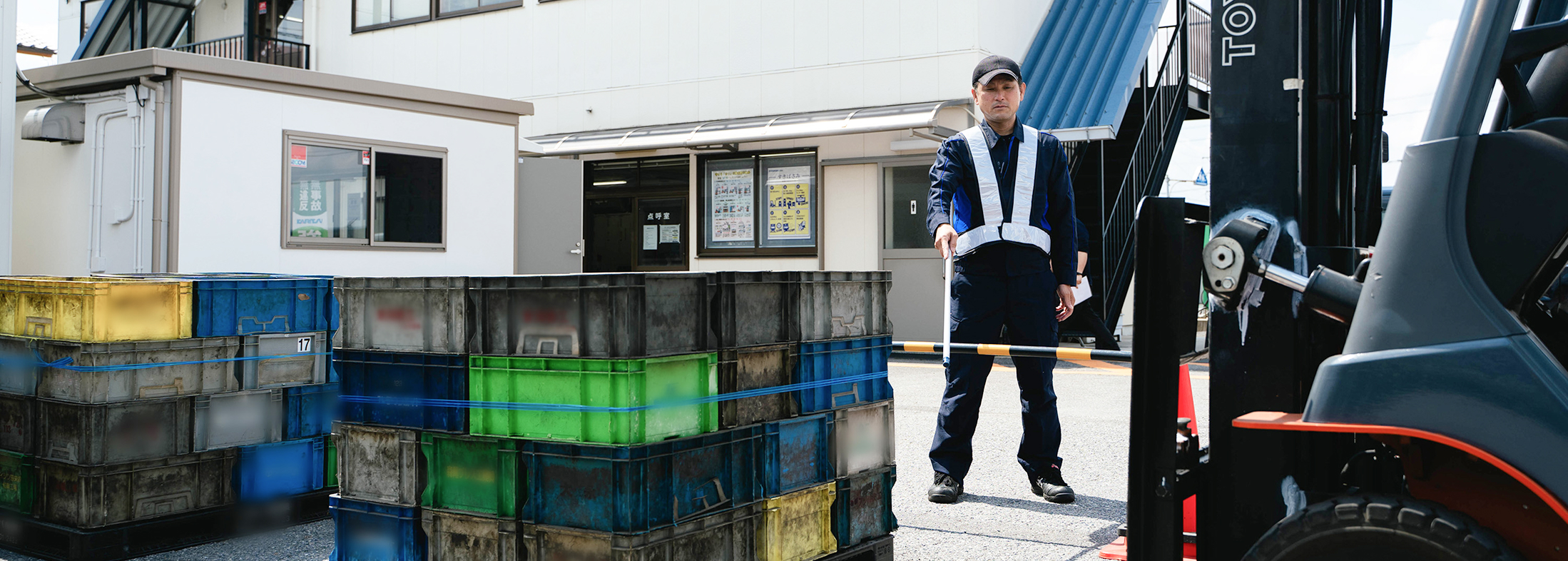 トラックの写真